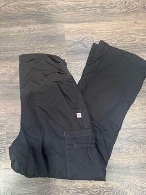EUC size medium maternity scrub bottom